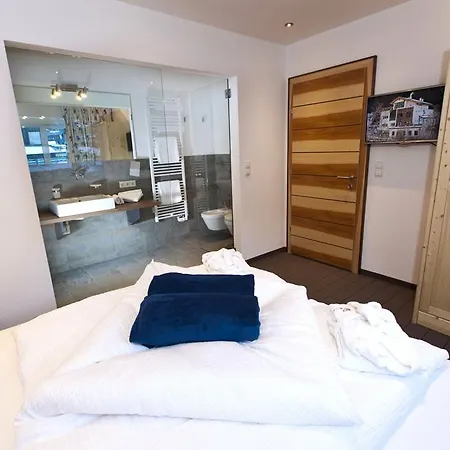 公寓 阿尔特穆勒公寓 *